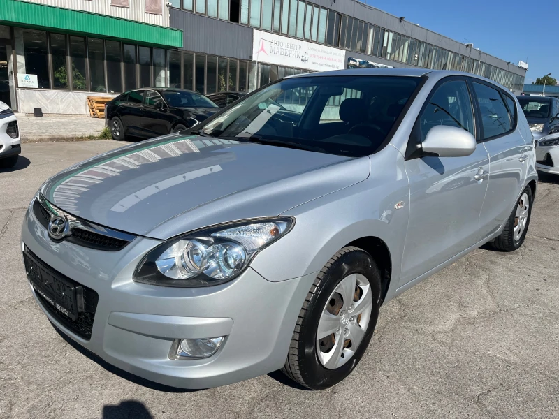 Hyundai I30 1.6i DOHC, снимка 3 - Автомобили и джипове - 51583370