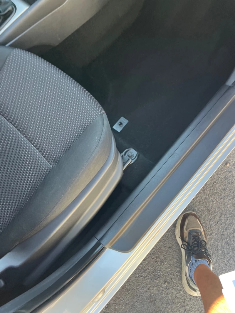 Hyundai I30 1.6i DOHC, снимка 13 - Автомобили и джипове - 51583370