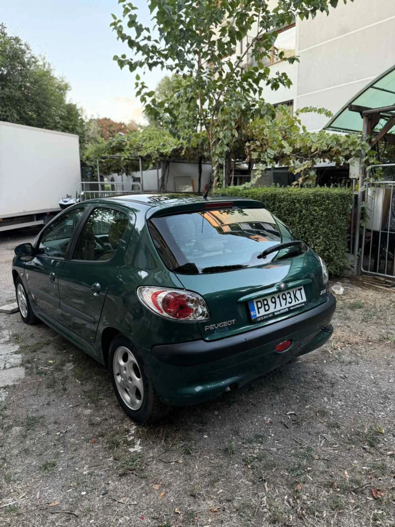 Peugeot 206, снимка 6 - Автомобили и джипове - 52103371