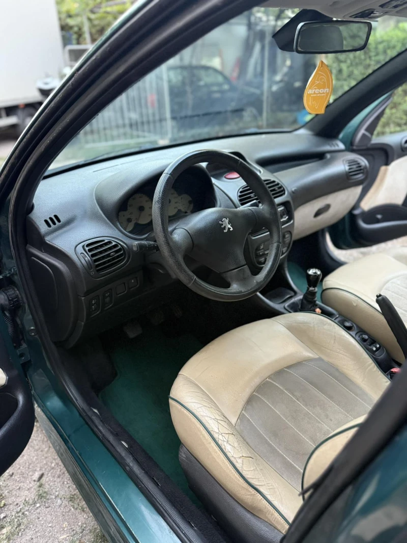 Peugeot 206, снимка 9 - Автомобили и джипове - 52103371