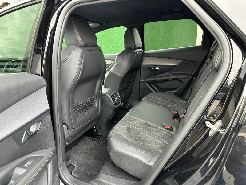 Peugeot 3008 2.0HDI GT KeyLessGO Камера360 LaserLED , снимка 8 - Автомобили и джипове - 52483809
