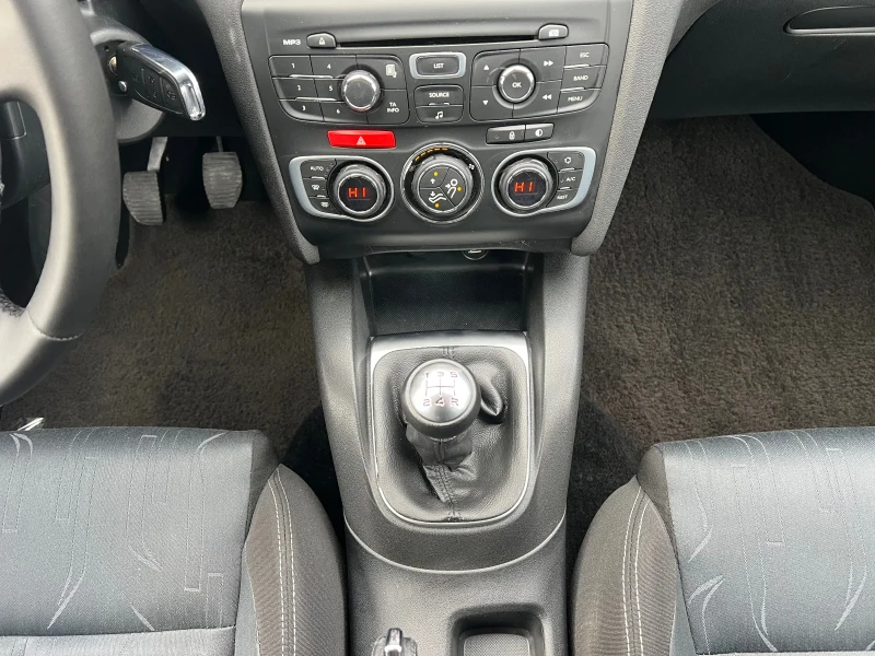 Citroen C4 1.6 HDI, снимка 13 - Автомобили и джипове - 52630623