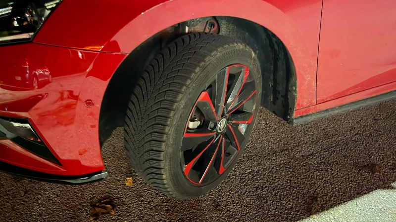 Skoda Fabia Monte Carlo 1.5TSI Evo2 7DSG, снимка 13 - Автомобили и джипове - 53105829