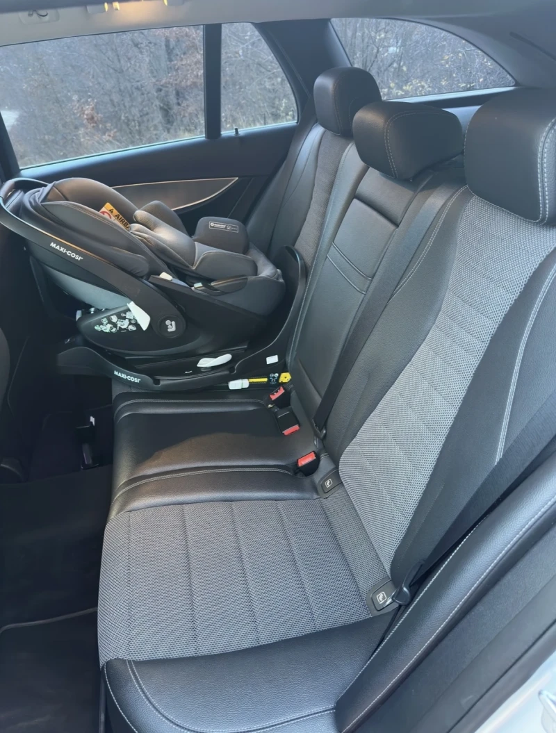 Mercedes-Benz E 220 W213 4-MATIC, снимка 15 - Автомобили и джипове - 53123997