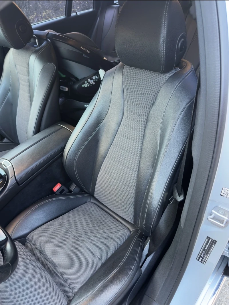 Mercedes-Benz E 220 W213 4-MATIC, снимка 12 - Автомобили и джипове - 53123997