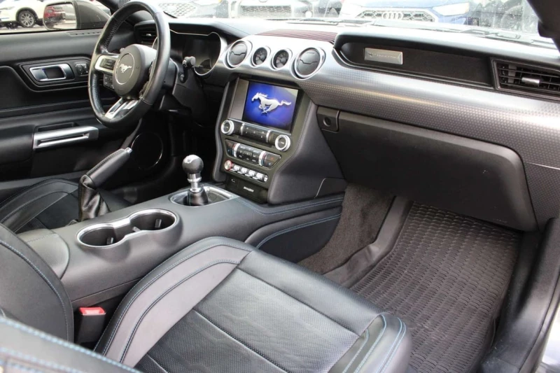 Ford Mustang GT * Ръчка * ФИКСИРАНА ЦЕНА ДО БГ * CARFAX , снимка 11 - Автомобили и джипове - 53274944