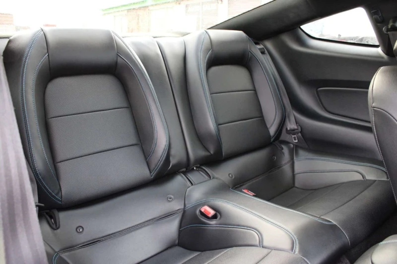 Ford Mustang GT * Ръчка * ФИКСИРАНА ЦЕНА ДО БГ * CARFAX , снимка 14 - Автомобили и джипове - 53274944