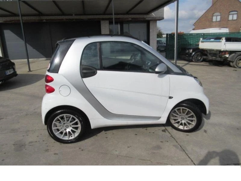 Smart Fortwo 1.0i-НА ЧАСТИ, снимка 6 - Автомобили и джипове - 14447290