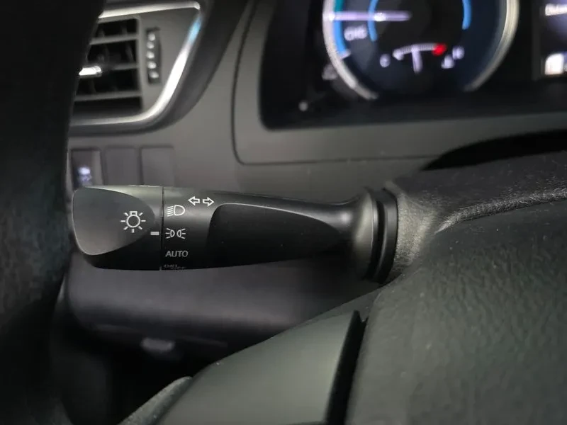 Toyota Camry HYBRID 2.5LE NEW!!! | Mobile.bg � ����������� 17
