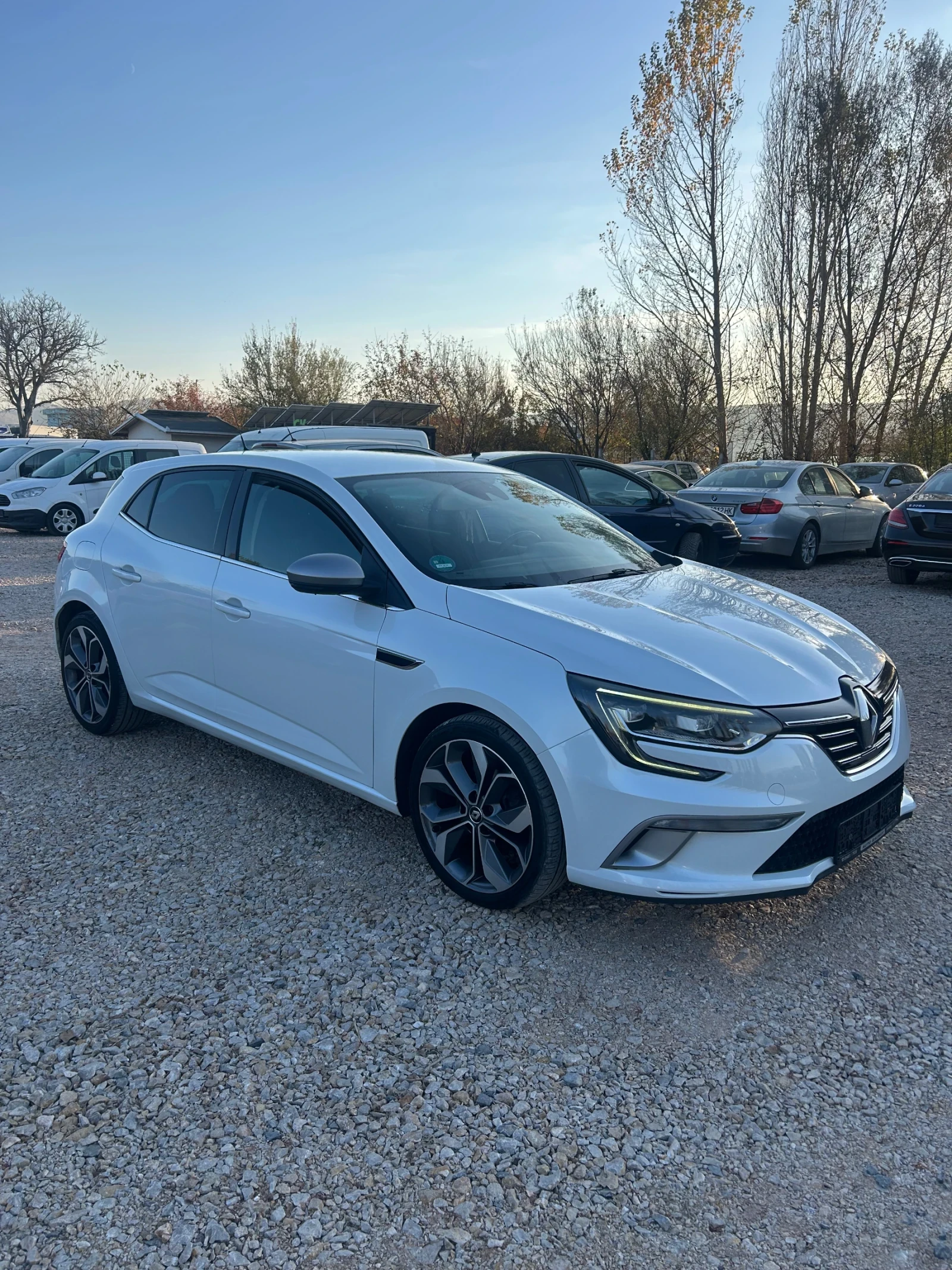 Renault Megane 1.6 GT LINE  EURO 6 FULL LED WHITE PEARL - изображение 3