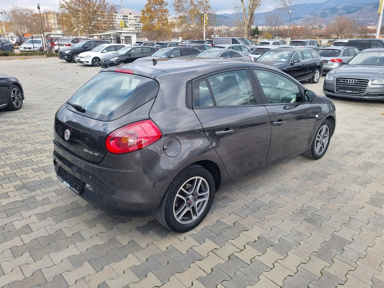 Fiat Bravo 1.4i-90кс * Фабрична ГАЗОВА УРЕДБА* 2011г. EURO 5B - изображение 6