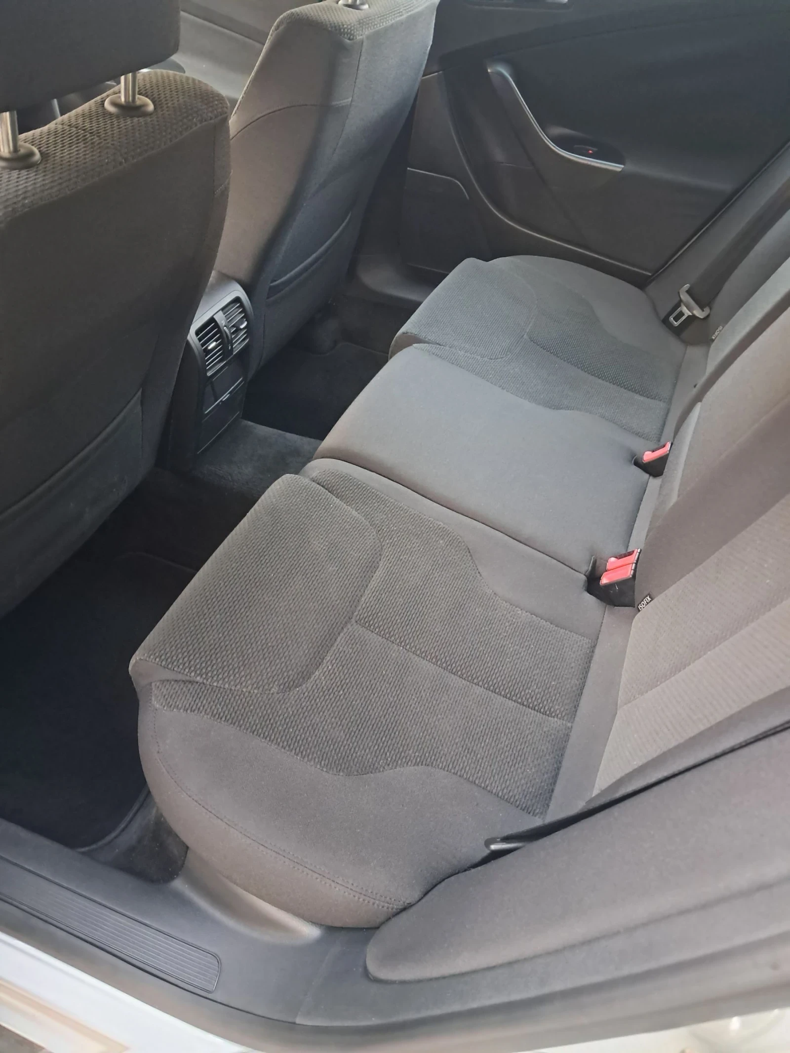 VW Passat B6 - изображение 7