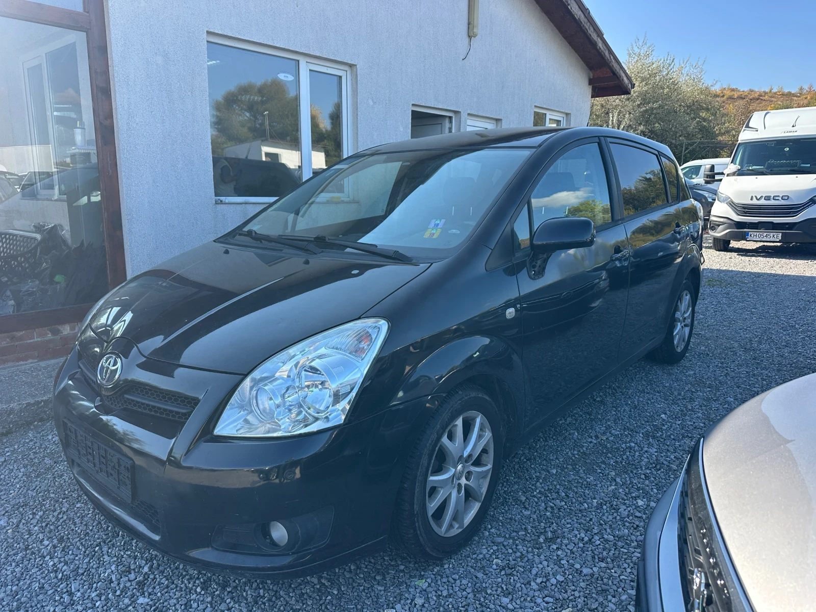 Toyota Corolla verso 2.2 D4D - изображение 3