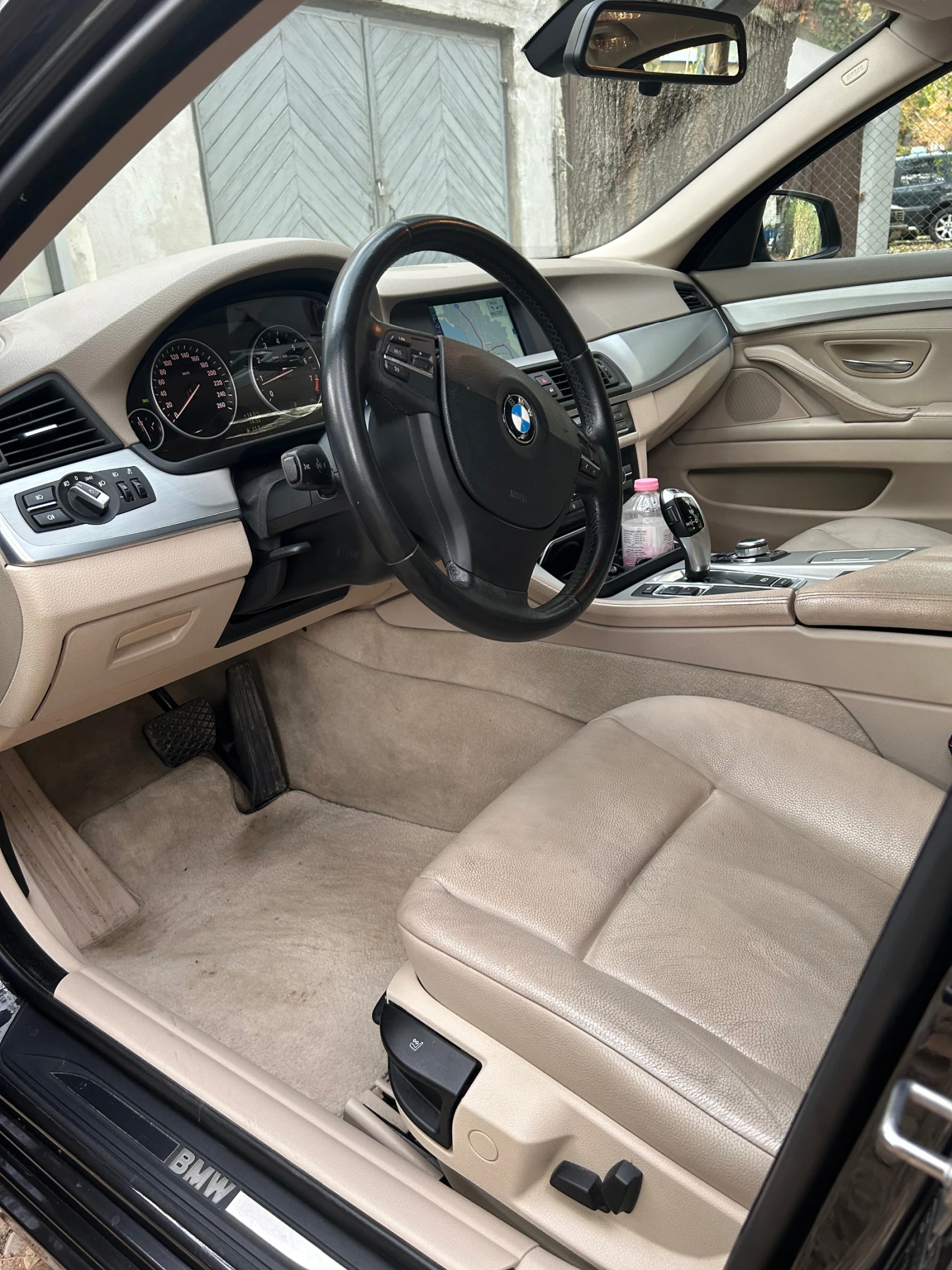 BMW 523  - изображение 7