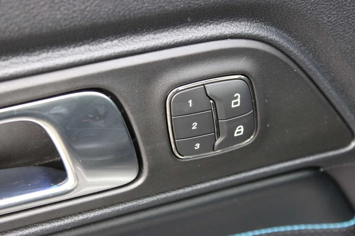 Ford Mustang GT * ����� * ��������� ���� �� �� * CARFAX  | Mobile.bg � ����������� 17