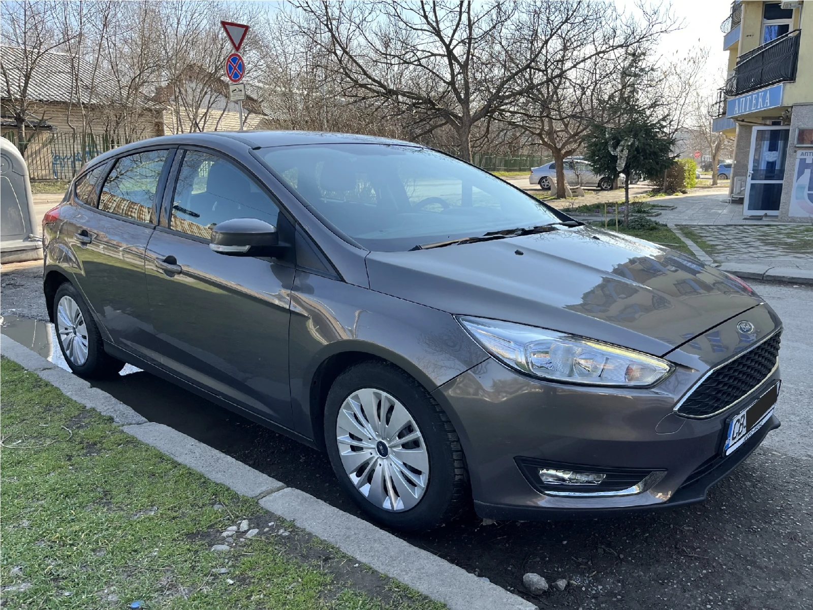 Ford Focus MK3.5 1.0Т Ecoboost, снимка 2 - Автомобили и джипове - 53748764