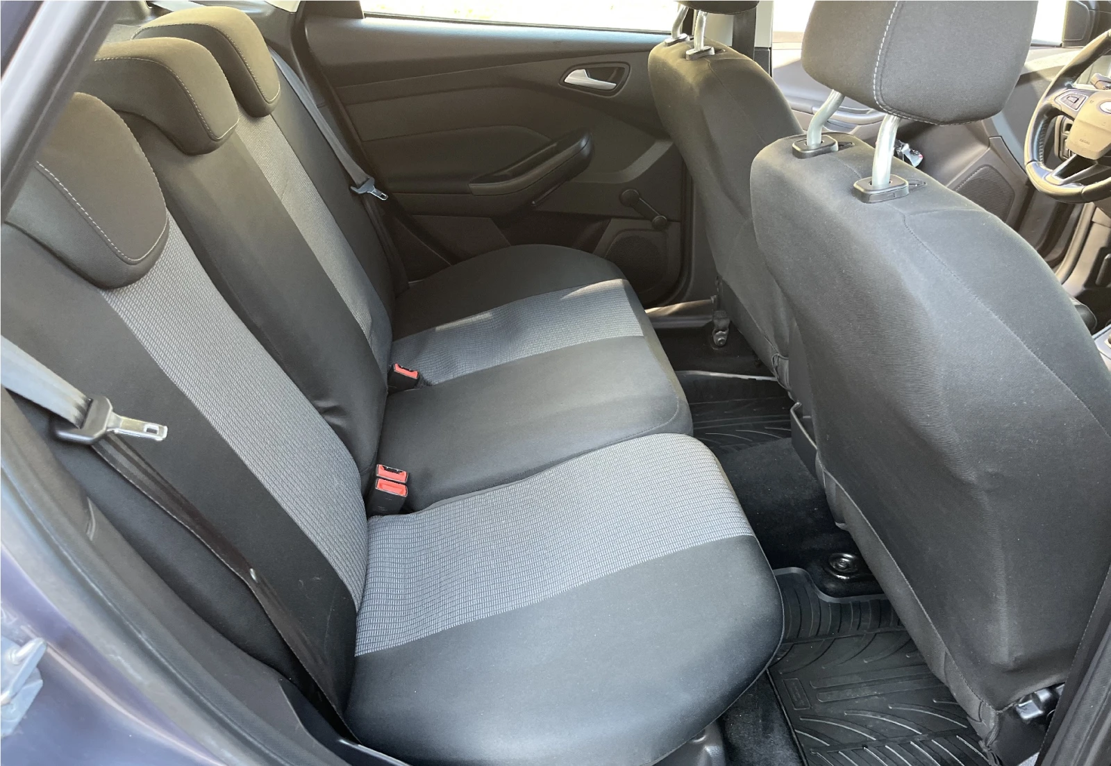 Ford Focus MK3.5 1.0Т Ecoboost, снимка 13 - Автомобили и джипове - 53748764