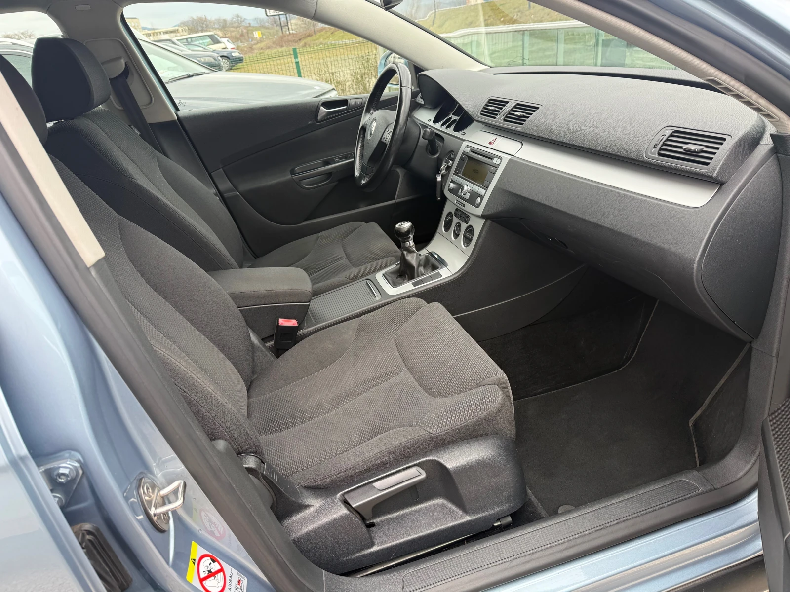 VW Passat 2.0TDi, CommonRail, снимка 11 - Автомобили и джипове - 53911297