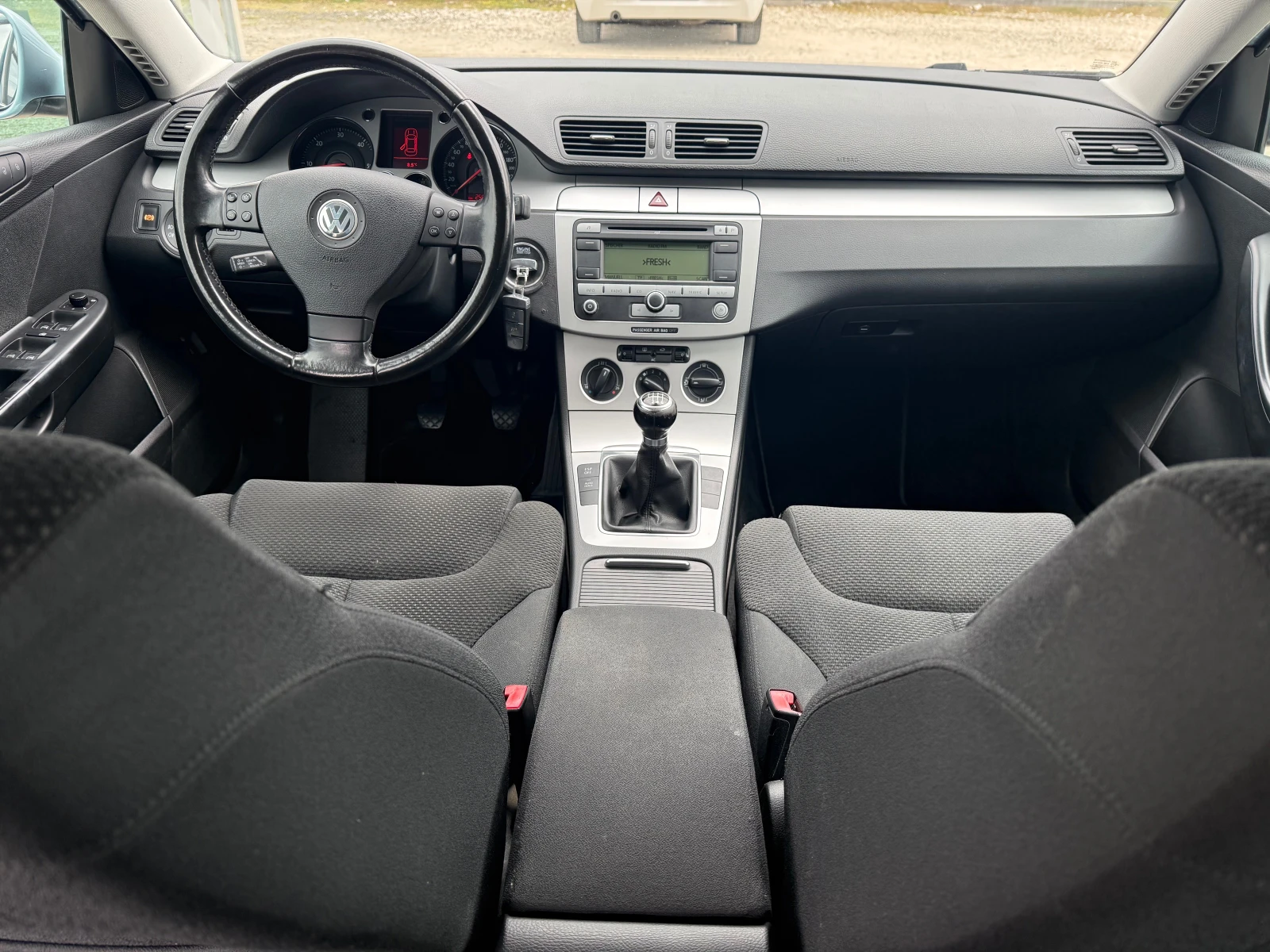 VW Passat 2.0TDi, CommonRail, снимка 9 - Автомобили и джипове - 53911297