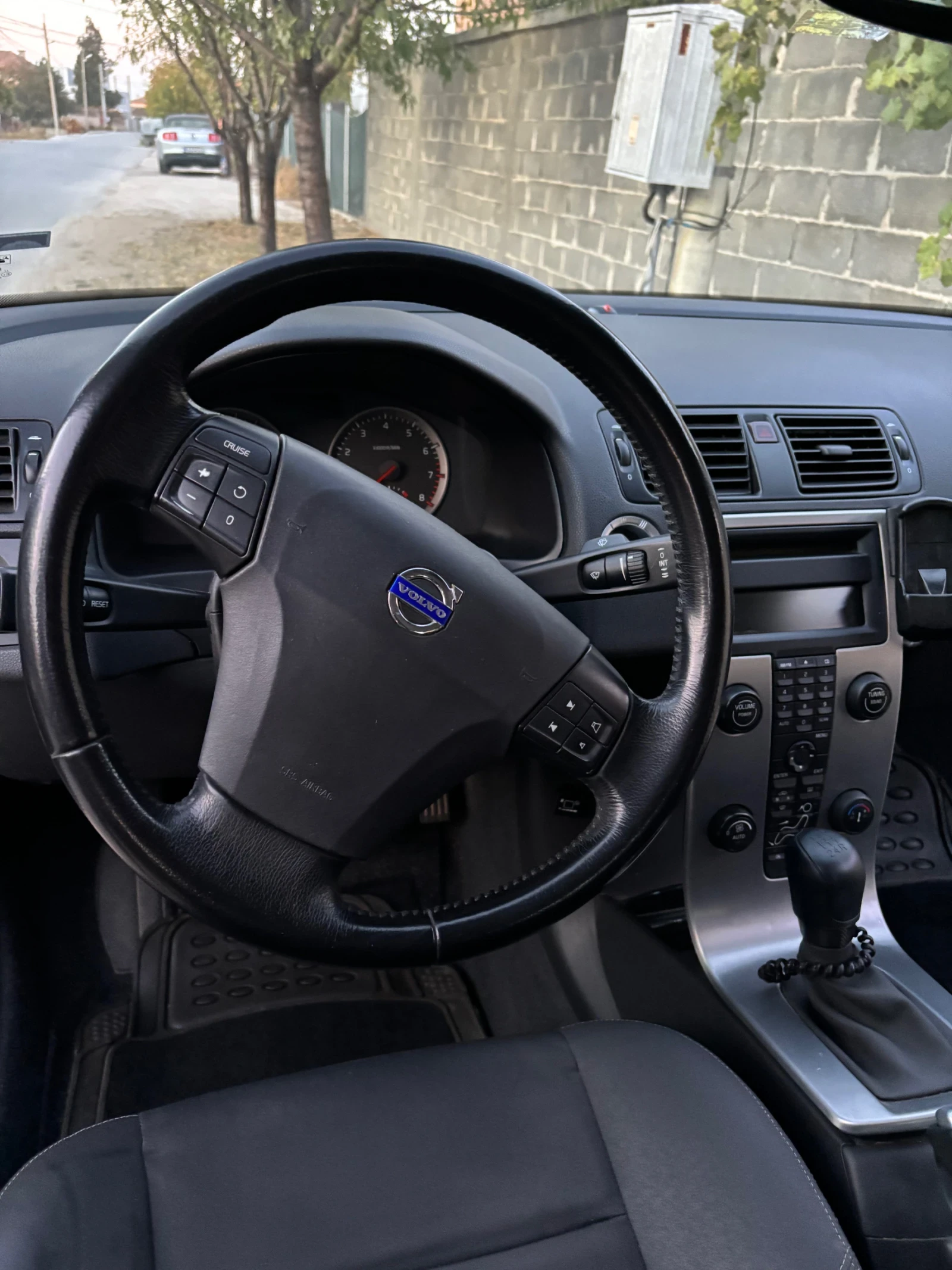 Volvo S40, снимка 7 - Автомобили и джипове - 54162646