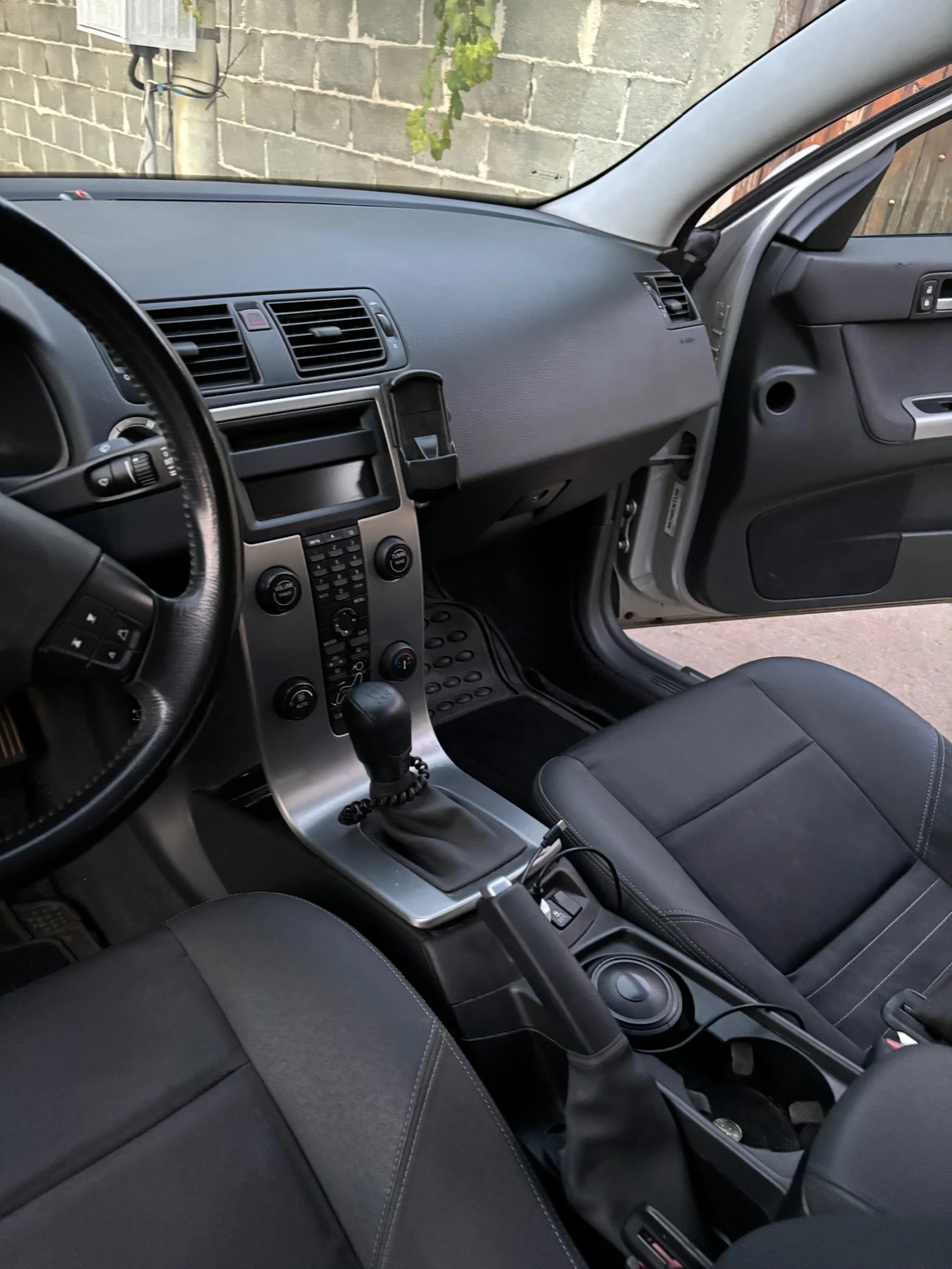 Volvo S40, снимка 6 - Автомобили и джипове - 54162646