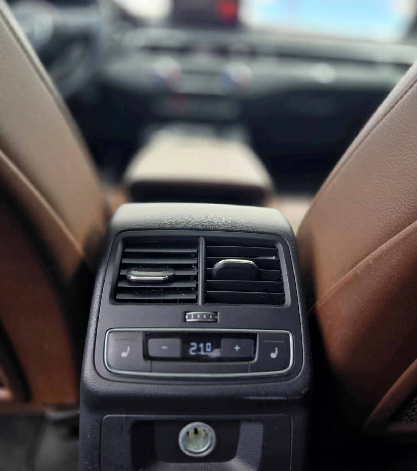 Audi A4 S-line Premium, снимка 13 - Автомобили и джипове - 54400453