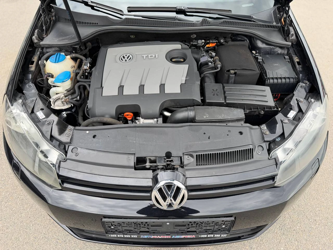 VW Golf 1.6TDI NAVI, снимка 17 - Автомобили и джипове - 54402540