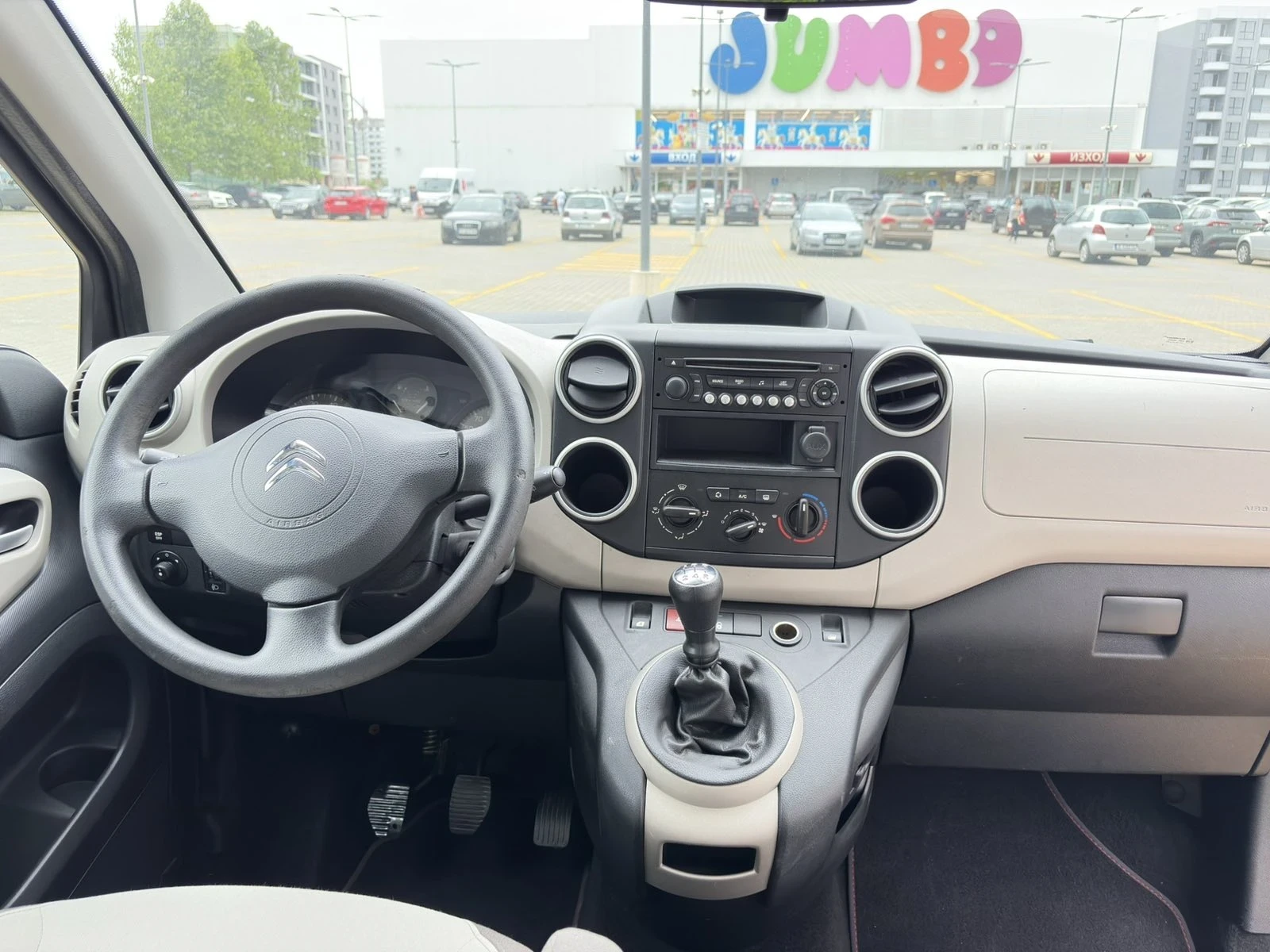 Citroen Berlingo 1.6 HDI, снимка 6 - Автомобили и джипове - 54758381