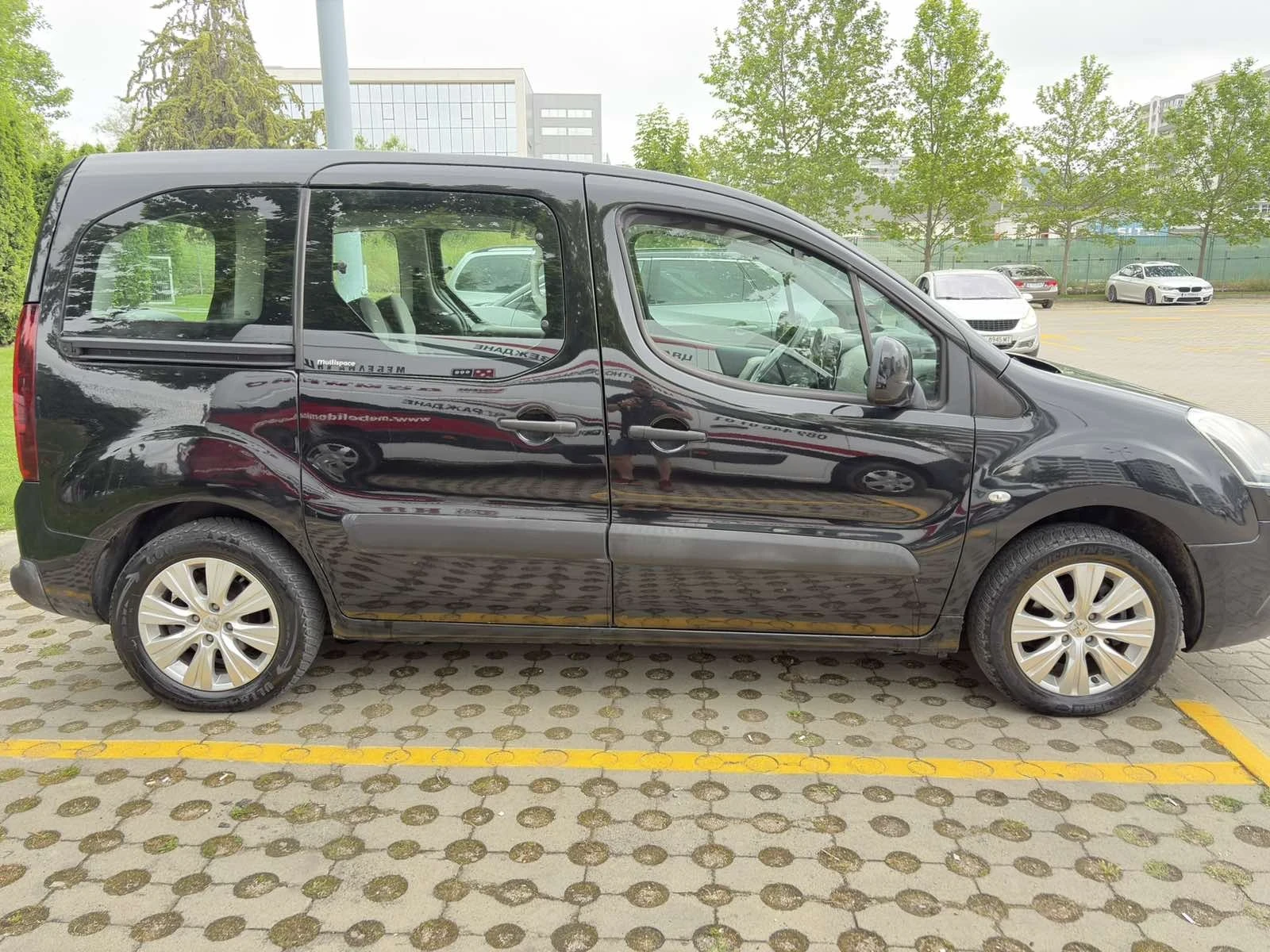 Citroen Berlingo 1.6 HDI, снимка 4 - Автомобили и джипове - 54758381