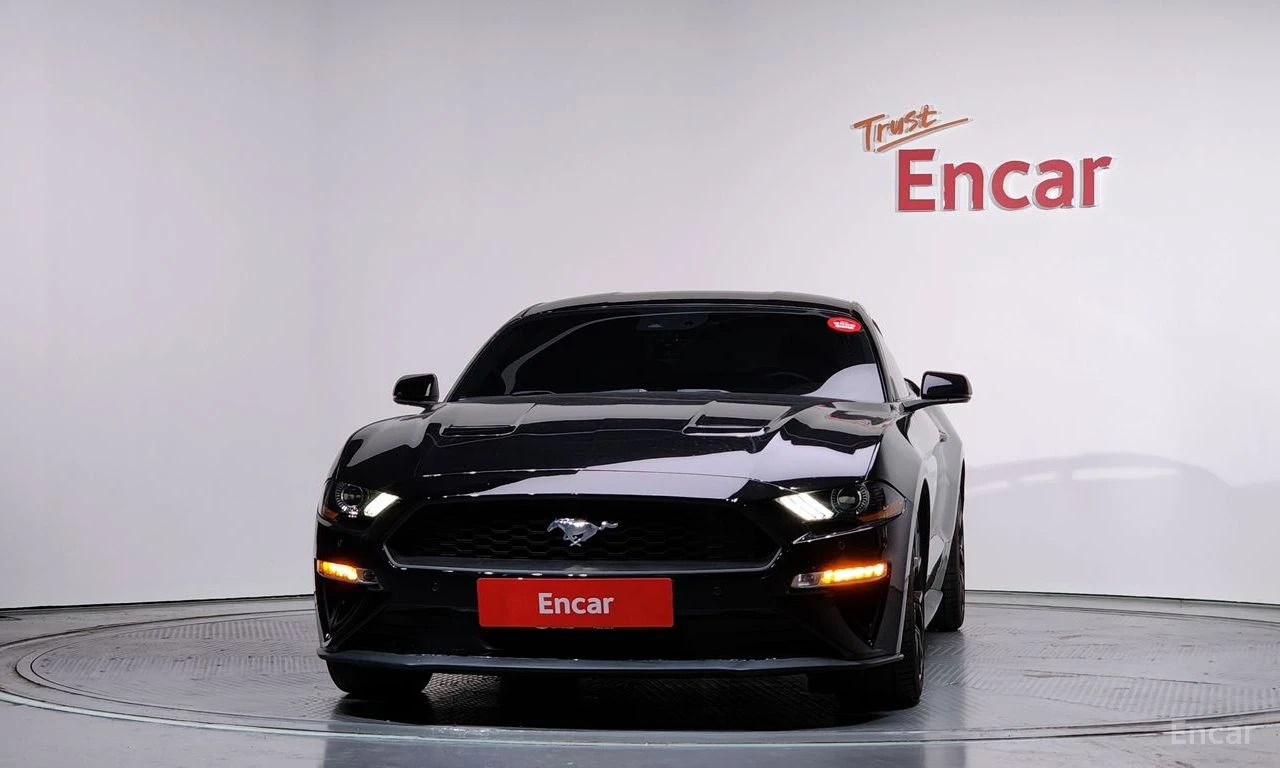 Ford Mustang 2.3 Eco Boost FACE* КОЖА* NAVI* ПОДГРЕВ* ОБДУХВАНЕ, снимка 2 - Автомобили и джипове - 54778175