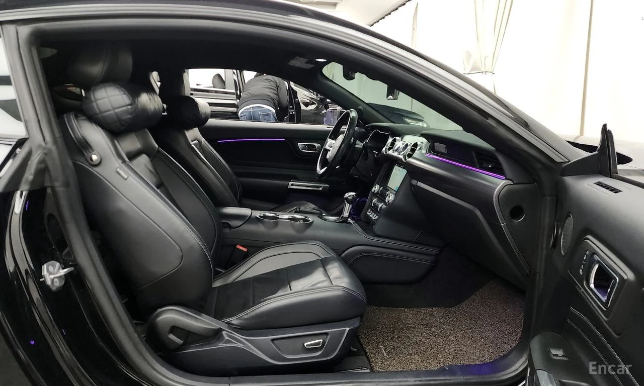 Ford Mustang 2.3 Eco Boost FACE* КОЖА* NAVI* ПОДГРЕВ* ОБДУХВАНЕ, снимка 7 - Автомобили и джипове - 54778175