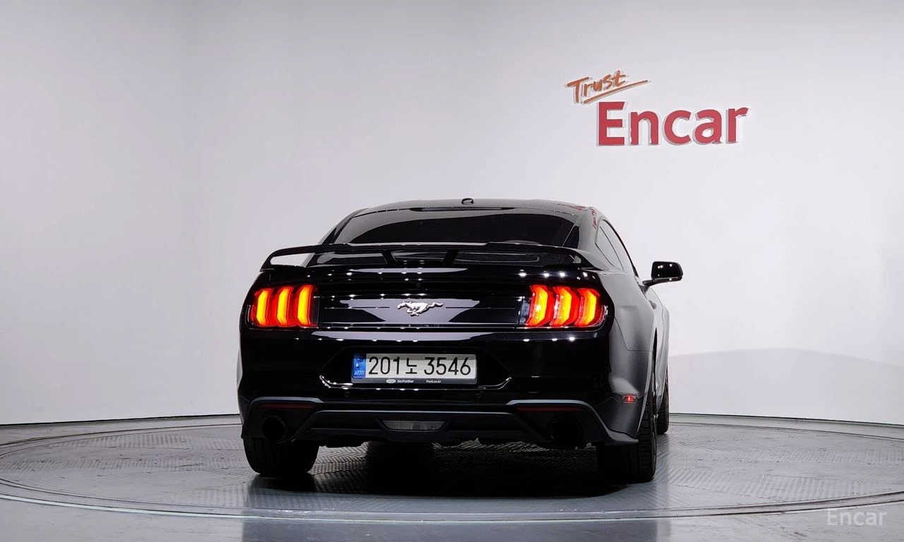 Ford Mustang 2.3 Eco Boost FACE* КОЖА* NAVI* ПОДГРЕВ* ОБДУХВАНЕ, снимка 4 - Автомобили и джипове - 54778175