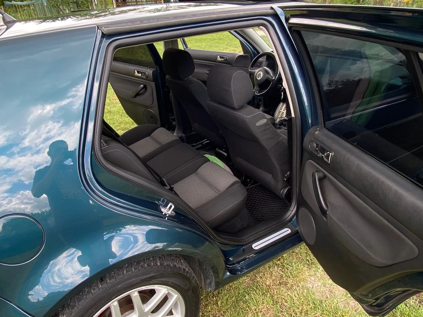 VW Golf 4 , снимка 11 - Автомобили и джипове - 54900296