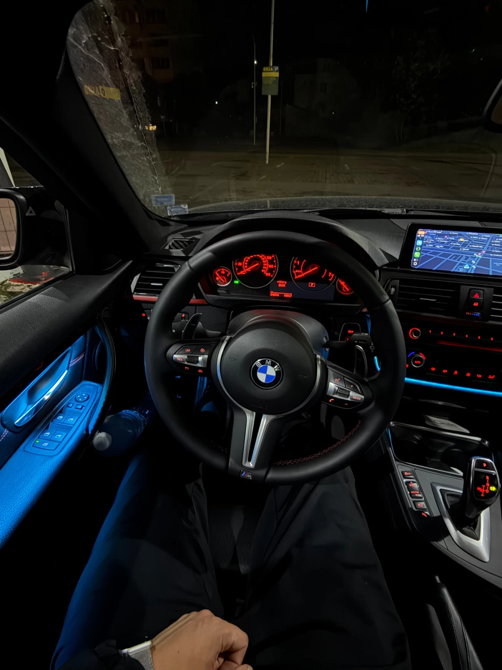 BMW 335 i x-drive, снимка 12 - Автомобили и джипове - 55241703