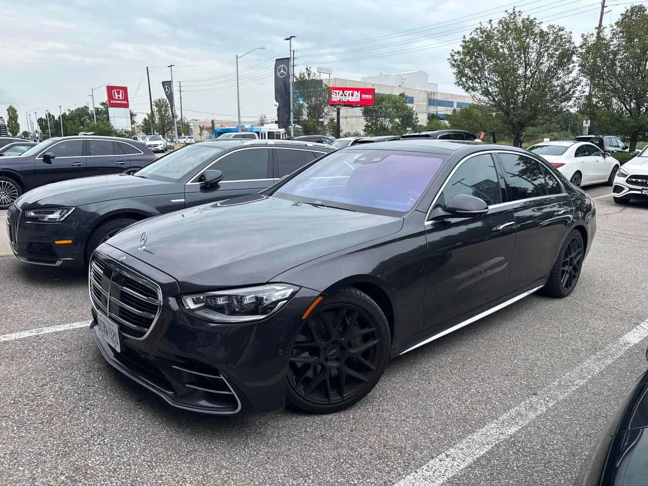 Mercedes-Benz S 580 /360/DIS/HUD/BURMESTER/МАСАЖИ/ОБДУХВАНЕ, снимка 2 - Автомобили и джипове - 55602472