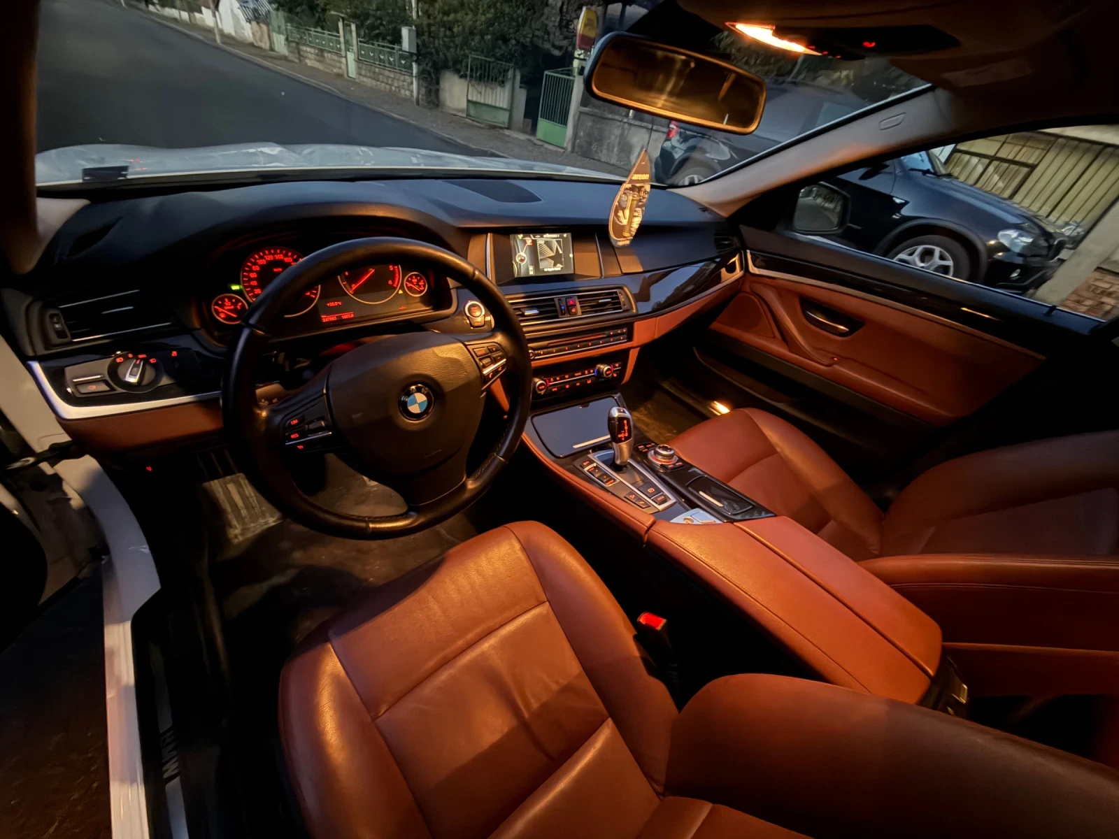 BMW 530 530d xdrive, снимка 8 - Автомобили и джипове - 56060663
