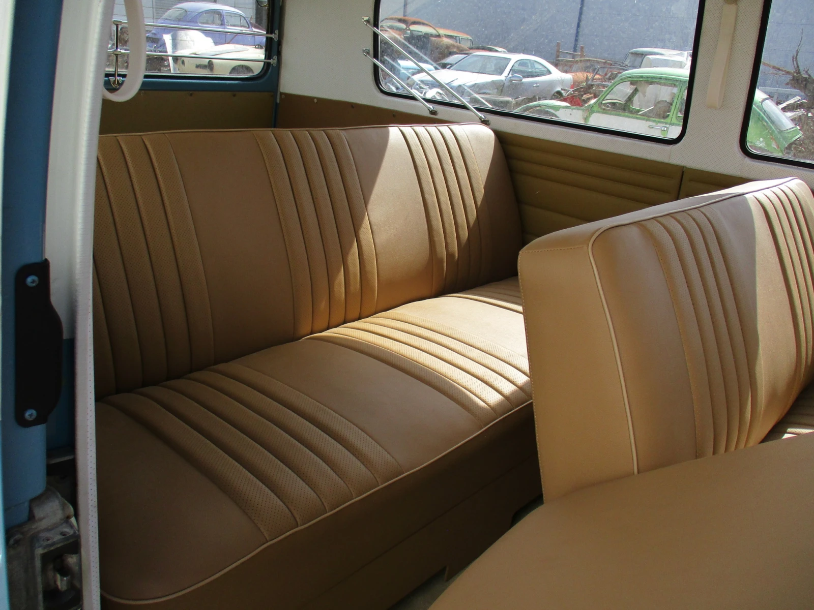Mercedes-Benz 300 W123, снимка 9 - Автомобили и джипове - 56294493