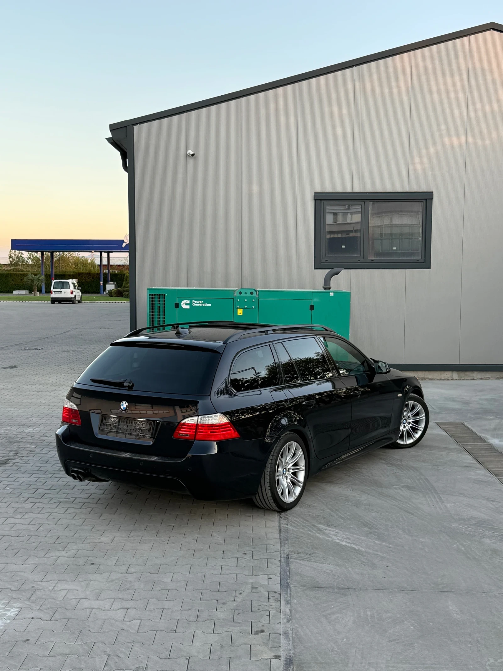 BMW 530 LCI EDITION , снимка 5 - Автомобили и джипове - 56299985