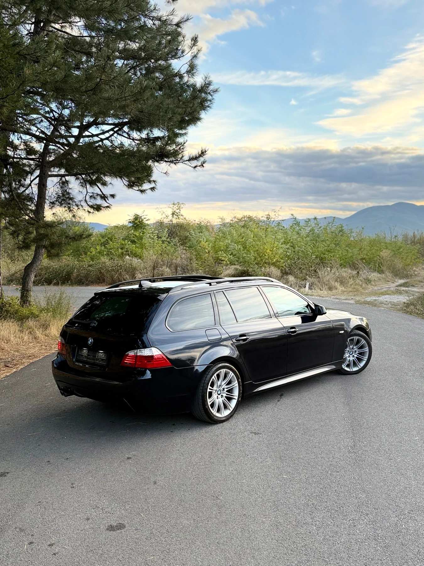 BMW 530 LCI EDITION/KEYLESS/CIC/HEAD UP/PANORAMA | Mobile.bg � ����������� 4