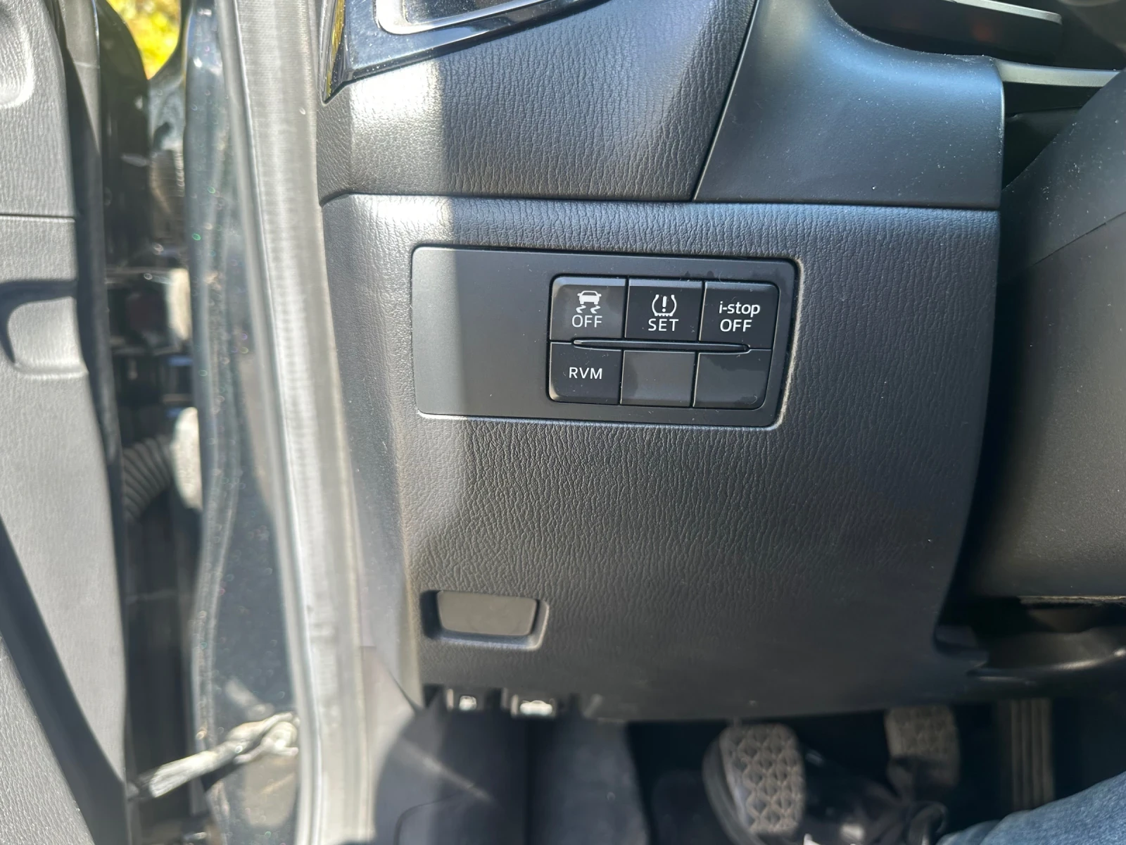 Mazda 3, снимка 10 - Автомобили и джипове - 56337487