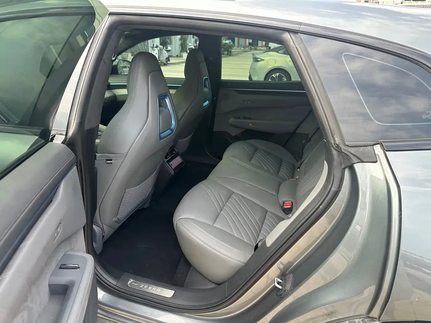 Zeekr 001 2024 WE Edition 95kWh AWD | Mobile.bg � ����������� 12