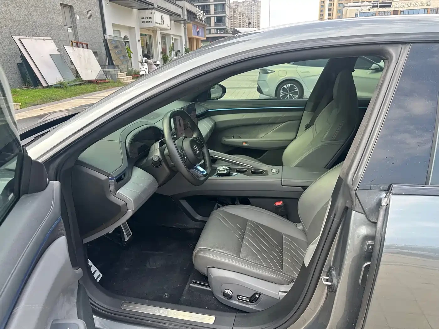 Zeekr 001 2024 WE Edition 95kWh AWD | Mobile.bg � ����������� 10
