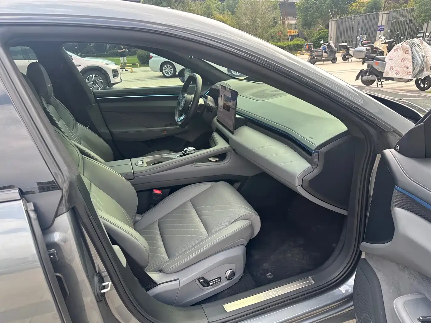 Zeekr 001 2024 WE Edition 95kWh AWD | Mobile.bg � ����������� 11