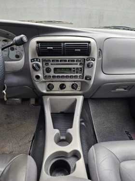 Ford Explorer 4.0L V6, снимка 13