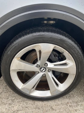 Bentley Bentayga * W12* Keyless* Pano* Navi* Carfax* 360, снимка 7