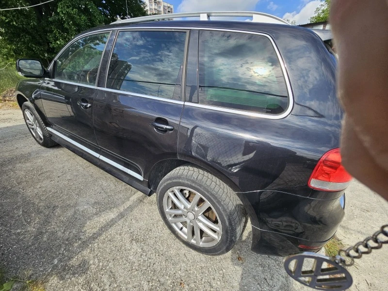 VW Touareg 5.0 dizel Individual TOP, снимка 4 - Автомобили и джипове - 47315304