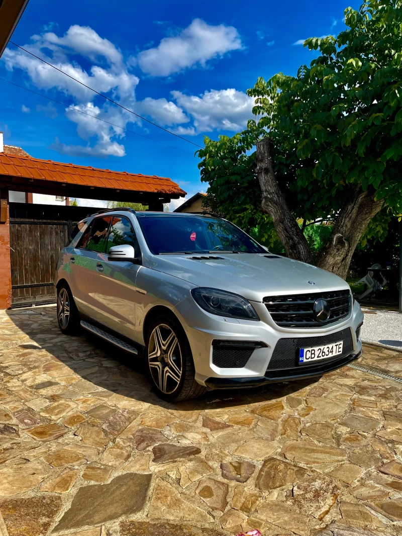 Mercedes-Benz ML 63 AMG Performance Designo ПЕРФЕКТЕН ! ПРОМО ЦЕНА, снимка 3 - Автомобили и джипове - 47345967