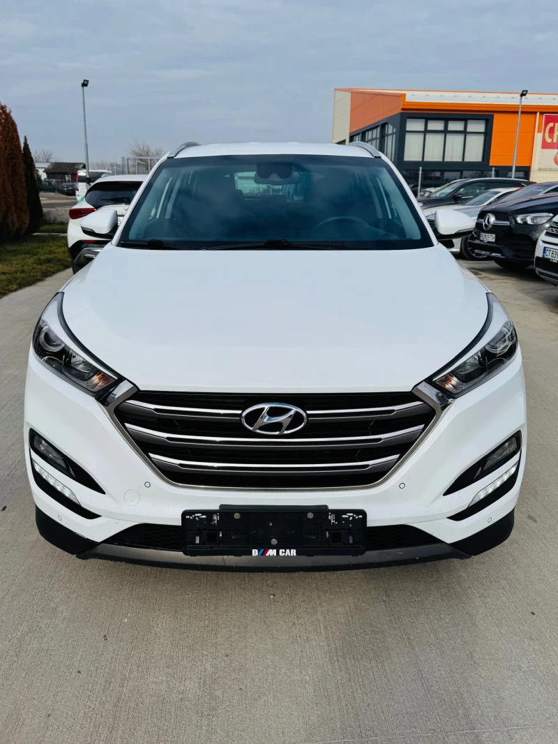 Hyundai Tucson 2.0CRDI-4WD-AUTOMAT, снимка 2 - Автомобили и джипове - 48804185