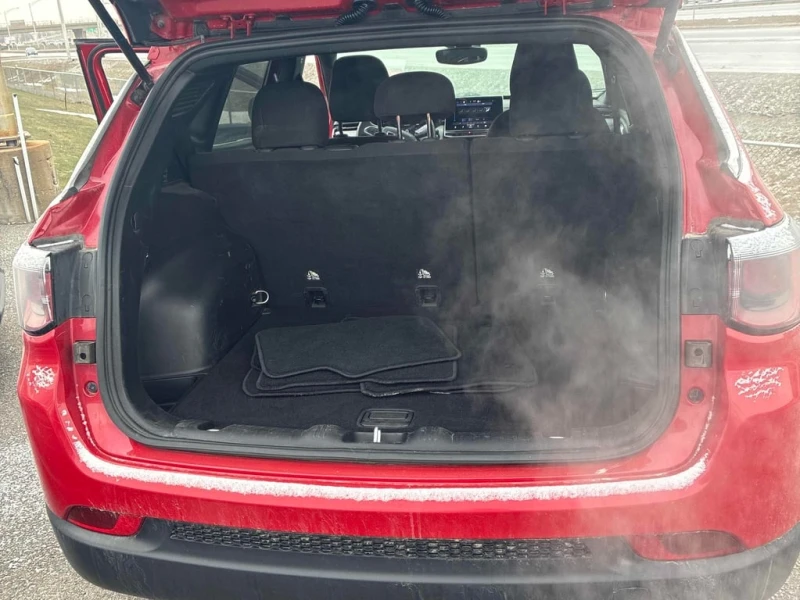 Jeep Compass * Sport * CARFAX * ЦЕНА ДО БГ, снимка 15 - Автомобили и джипове - 52893438