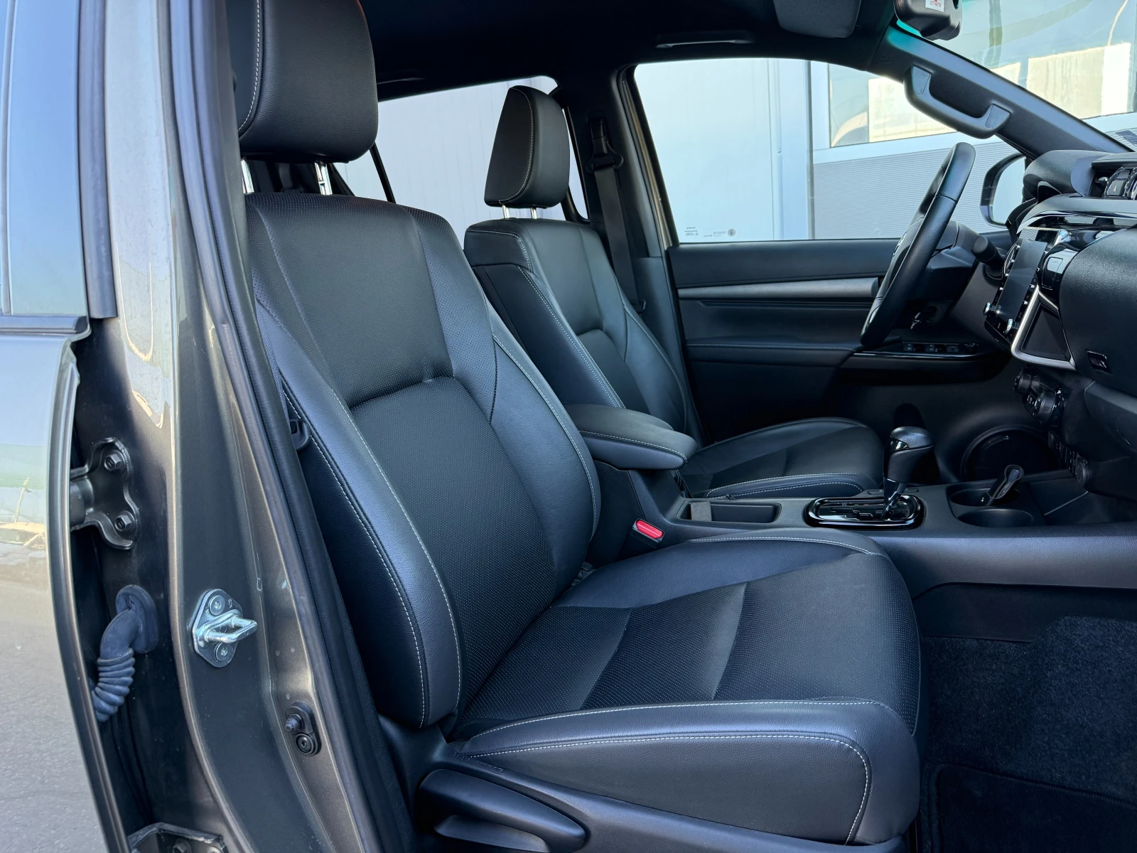 Toyota Hilux | Mobile.bg � ����������� 12